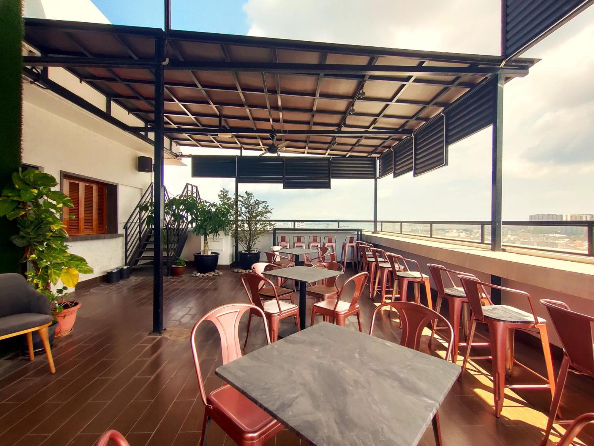 Merchant Hotel