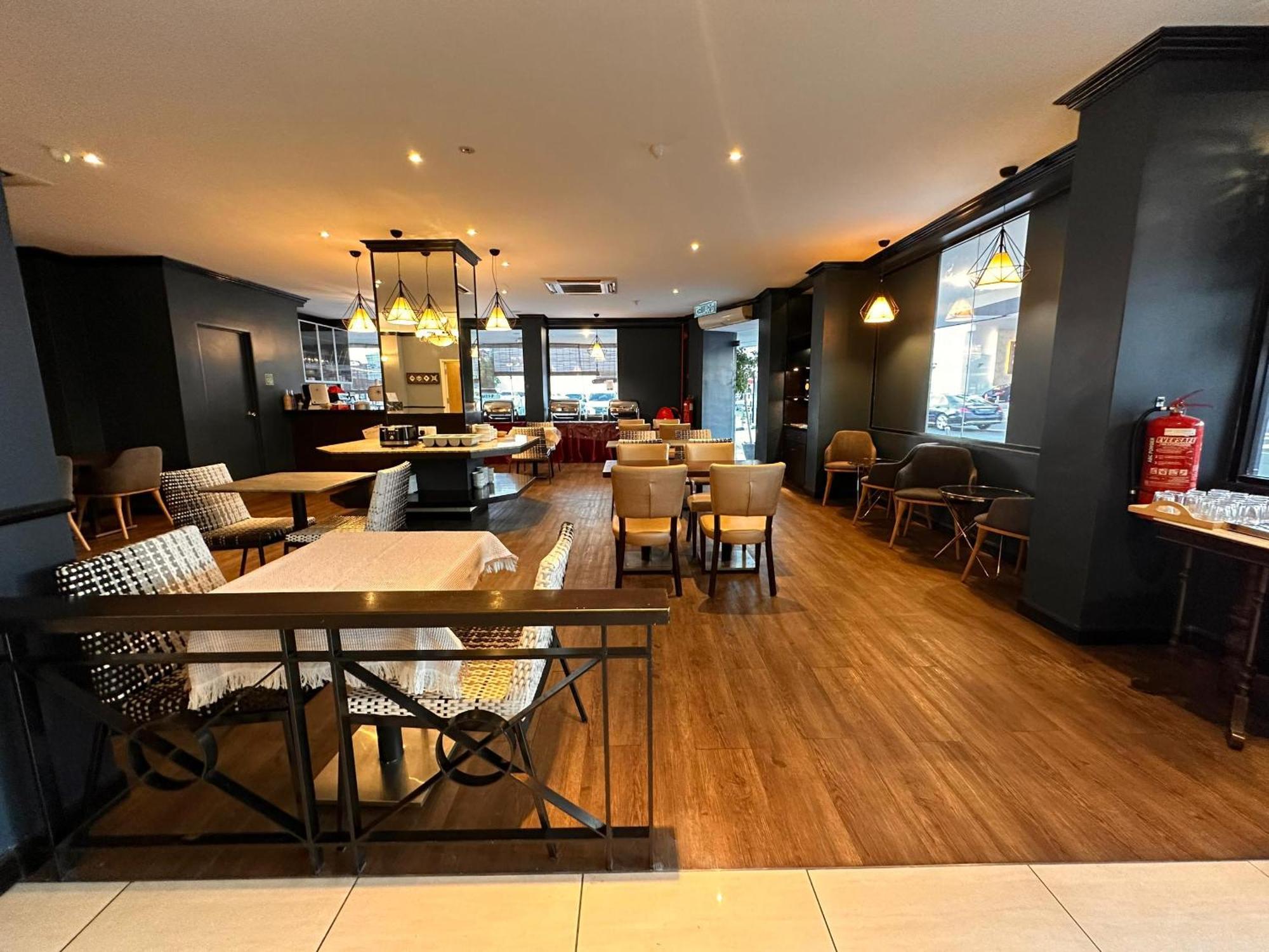 Hotel Merchant George Town