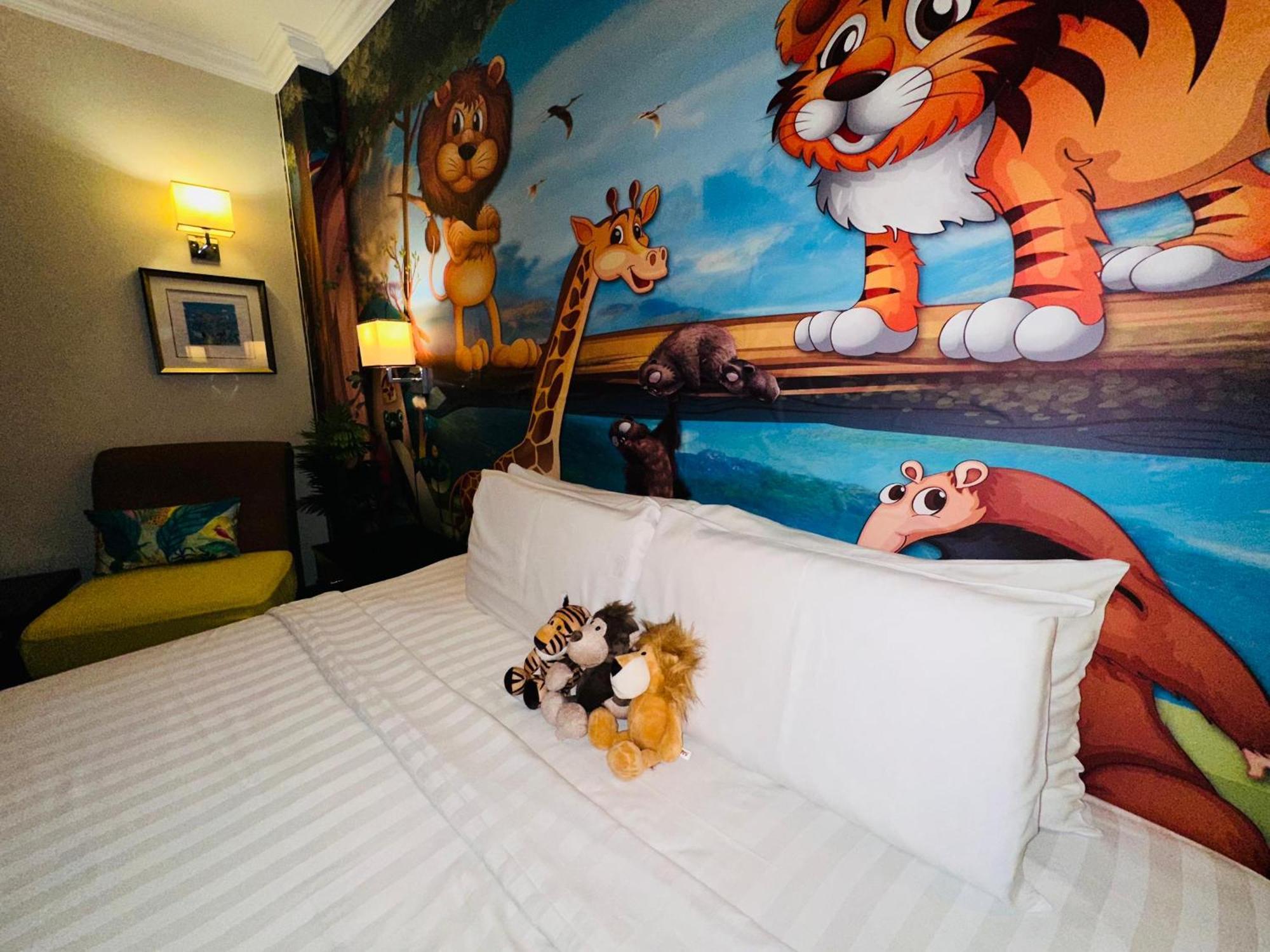 Hotel Merchant George Town